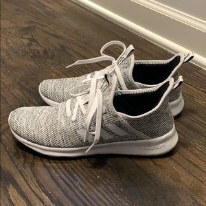 Adidas Cloudfoam sneakers